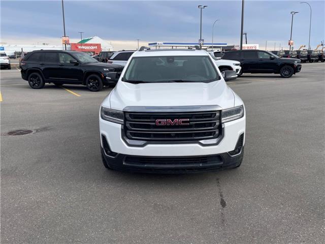 2023 GMC Acadia AT4 (Stk: 30472) in Fort Macleod - Image 2 of 7