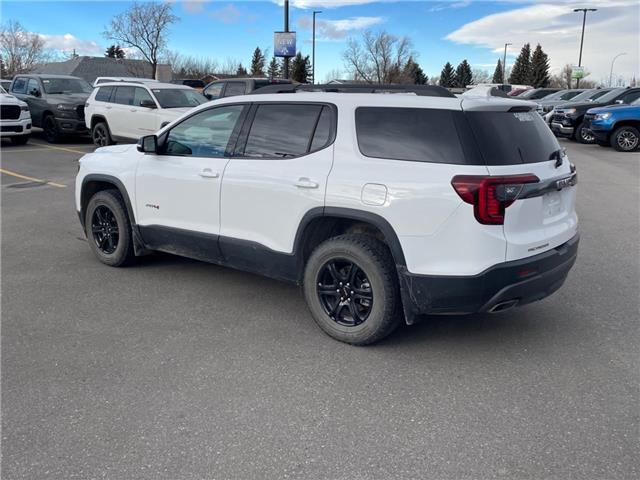 2023 GMC Acadia AT4 (Stk: 30472) in Fort Macleod - Image 5 of 7