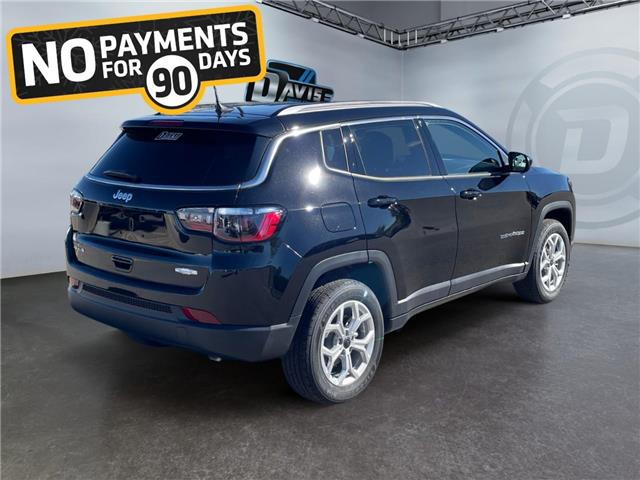 2026 Jeep Compass North (Stk: 30260) in Fort Macleod - Image 5 of 24