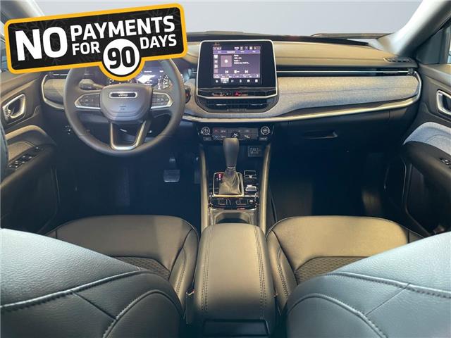 2026 Jeep Compass North (Stk: 30260) in Fort Macleod - Image 11 of 24