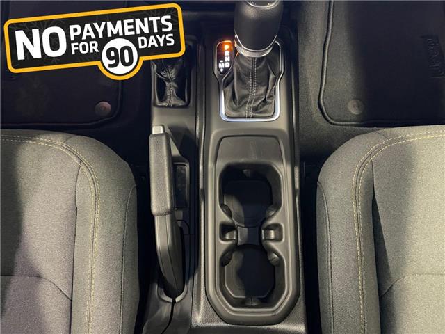 2026 Jeep Gladiator Sport S (Stk: 30416) in Fort Macleod - Image 14 of 26