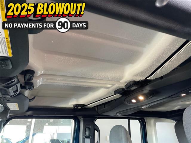 2025 Jeep Wrangler Sport (Stk: 24889) in Fort Macleod - Image 19 of 27