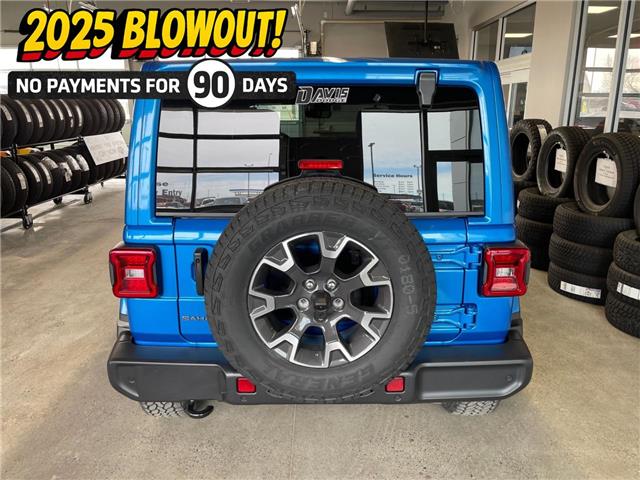 2025 Jeep Wrangler Sahara (Stk: 24880) in Fort Macleod - Image 5 of 27