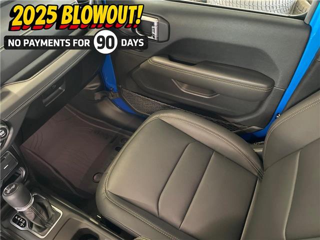 2025 Jeep Wrangler Sahara (Stk: 24880) in Fort Macleod - Image 10 of 27
