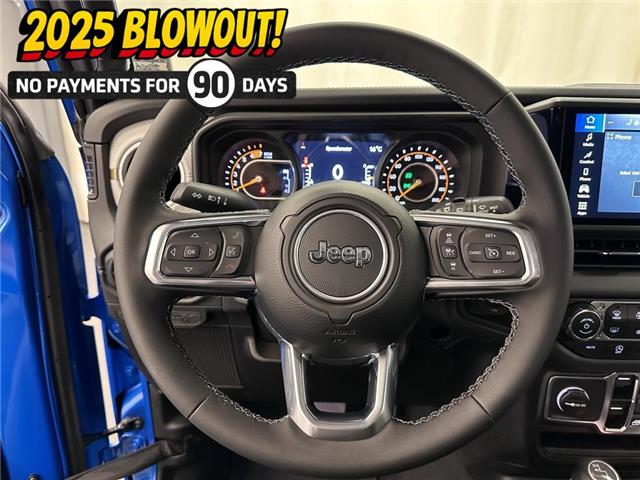 2025 Jeep Wrangler Sahara (Stk: 40206) in Lethbridge - Image 17 of 28
