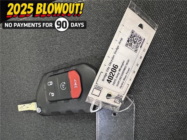 2025 Jeep Wrangler Sahara (Stk: 40206) in Lethbridge - Image 28 of 28