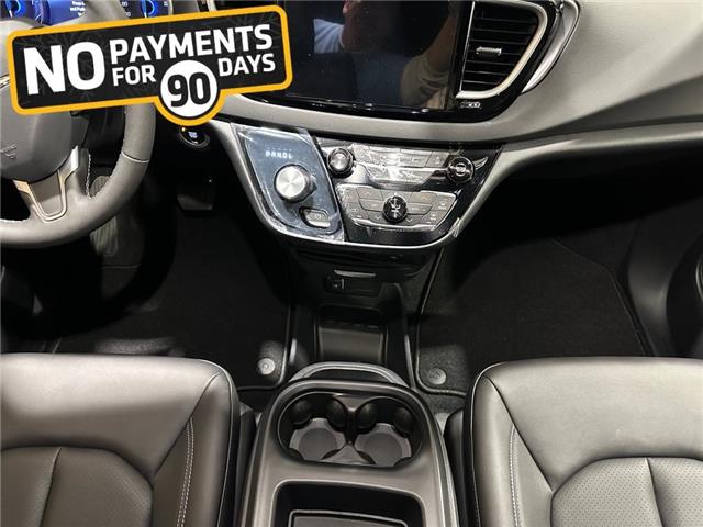 2026 Chrysler Grand Caravan SXT (Stk: 40699) in Lethbridge - Image 11 of 15