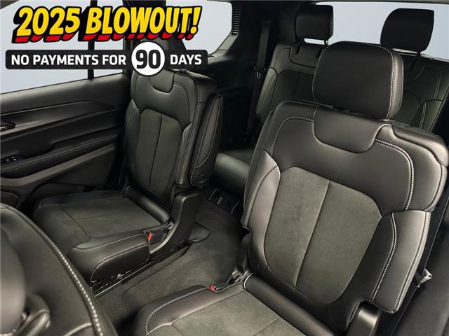2025 Jeep Grand Cherokee L Laredo (Stk: 40462) in Lethbridge - Image 13 of 15