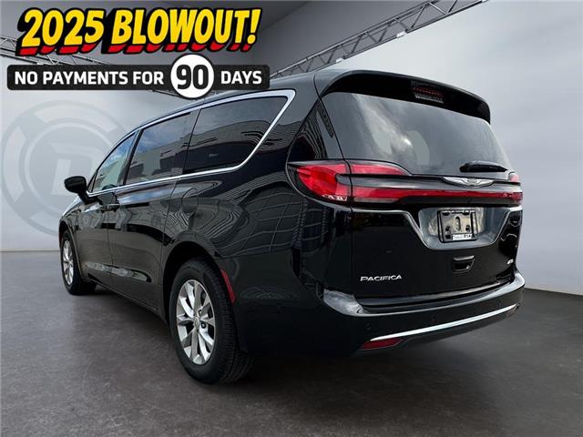 2025 Chrysler Pacifica Select (Stk: 40310) in Lethbridge - Image 3 of 15