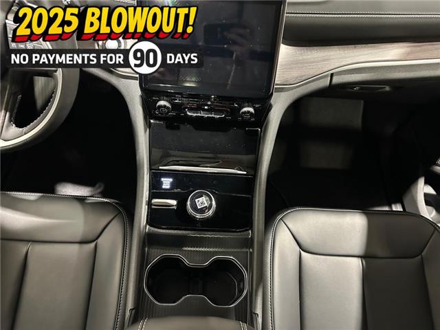 2025 Jeep Grand Cherokee Limited (Stk: 40885) in Lethbridge - Image 11 of 15