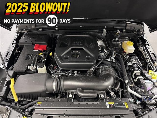 2025 Jeep Wrangler Sahara (Stk: 36523) in Lethbridge - Image 10 of 28