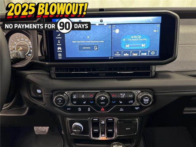 2025 Jeep Wrangler Sahara (Stk: 36523) in Lethbridge - Image 19 of 28