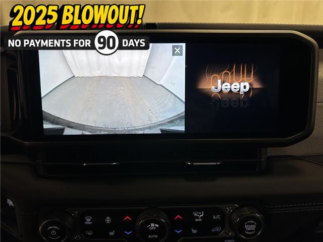 2025 Jeep Wrangler Sahara (Stk: 36523) in Lethbridge - Image 20 of 28