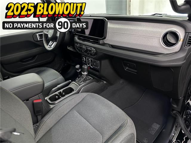 2025 Jeep Wrangler Sahara (Stk: 36523) in Lethbridge - Image 25 of 28