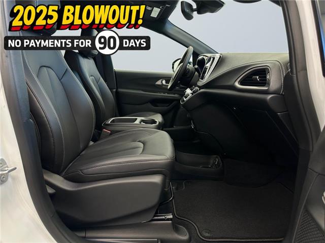 2025 Chrysler Pacifica Select (Stk: 40319) in Lethbridge - Image 15 of 15