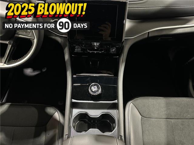 2025 Jeep Grand Cherokee L Laredo (Stk: 40793) in Lethbridge - Image 11 of 15