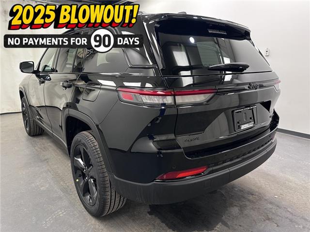 2025 Jeep Grand Cherokee Limited (Stk: 37037) in Lethbridge - Image 4 of 29