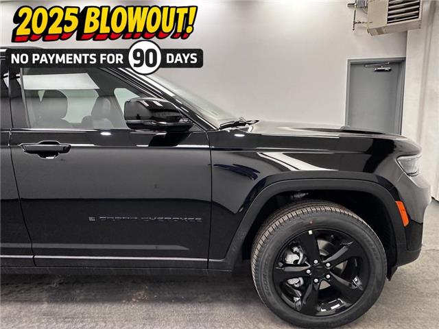 2025 Jeep Grand Cherokee Limited (Stk: 37037) in Lethbridge - Image 7 of 29