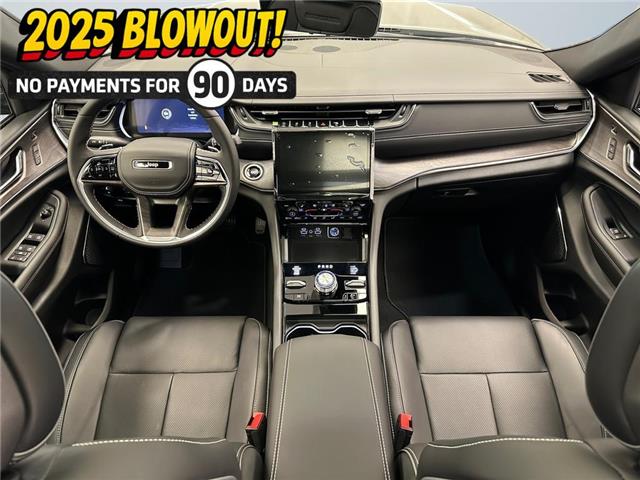 2025 Jeep Grand Cherokee L Overland (Stk: 40380) in Lethbridge - Image 10 of 15