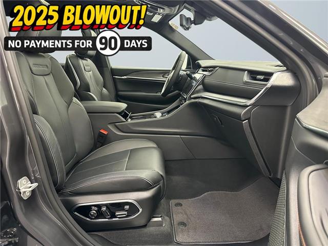 2025 Jeep Grand Cherokee L Overland (Stk: 40380) in Lethbridge - Image 15 of 15