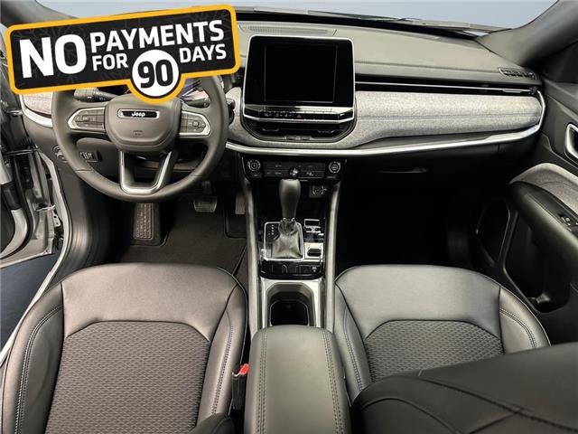 2026 Jeep Compass North (Stk: 40674) in Lethbridge - Image 10 of 15