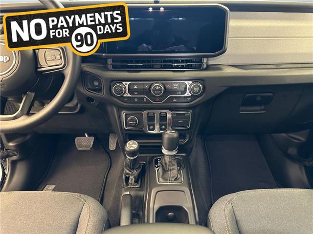 2026 Jeep Wrangler Sport (Stk: 40693) in Lethbridge - Image 11 of 15