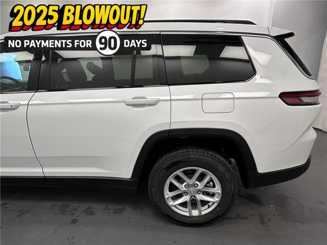 2025 Jeep Grand Cherokee L Laredo (Stk: 36544) in Lethbridge - Image 3 of 28
