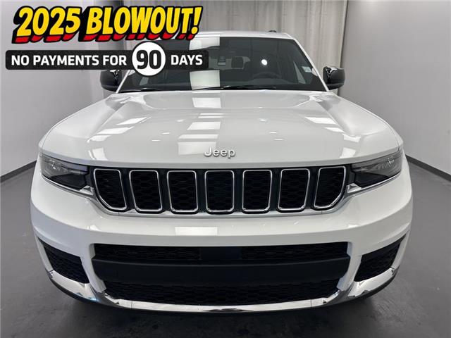 2025 Jeep Grand Cherokee L Laredo (Stk: 36544) in Lethbridge - Image 9 of 28
