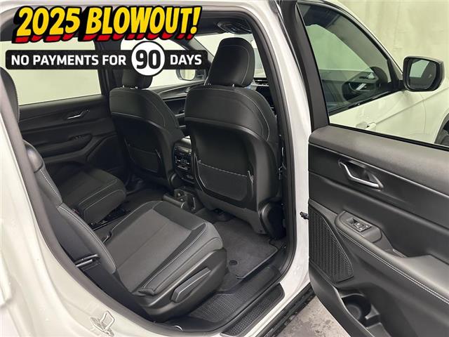 2025 Jeep Grand Cherokee L Laredo (Stk: 36544) in Lethbridge - Image 23 of 28