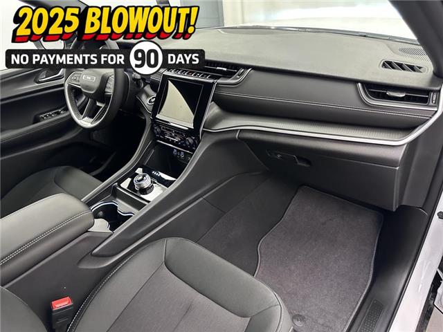 2025 Jeep Grand Cherokee L Laredo (Stk: 36544) in Lethbridge - Image 25 of 28