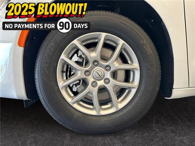 2025 Chrysler Grand Caravan SXT (Stk: 40309) in Lethbridge - Image 14 of 15