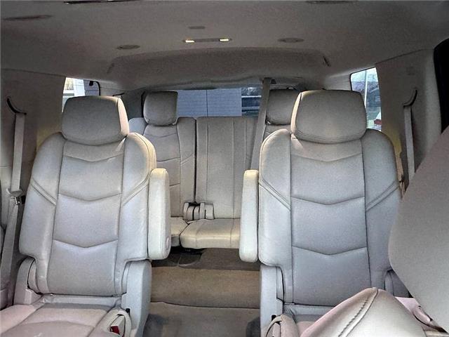 2020 Cadillac Escalade Premium Luxury (Stk: TL98832) in Windsor - Image 22 of 28