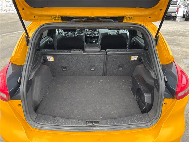 2015 Ford Focus ST Base (Stk: T106023A) in Cranbrook - Image 17 of 19