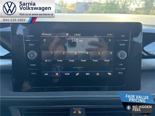 2026 Volkswagen Taos Comfortline Black Edition (Stk: V2610) in Sarnia - Image 16 of 25