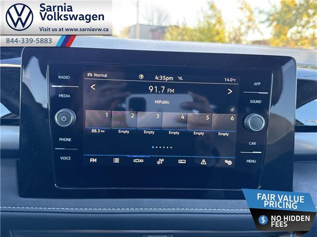 2026 Volkswagen Taos Comfortline Black Edition (Stk: V2624) in Sarnia - Image 16 of 25