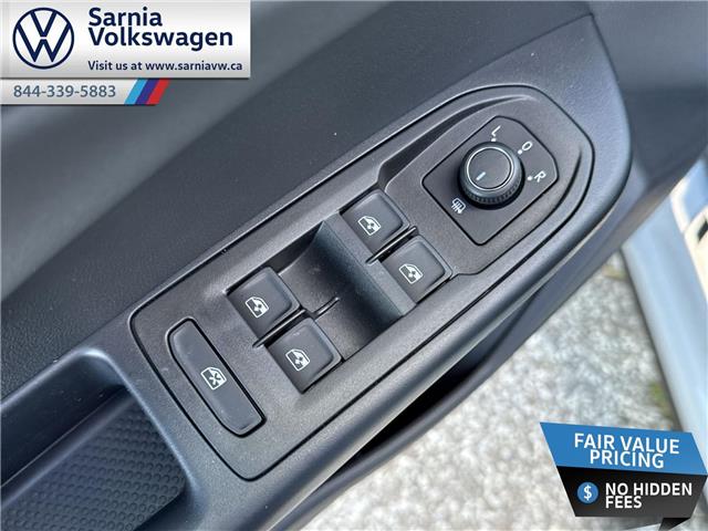 2026 Volkswagen Taos Comfortline Black Edition (Stk: V2633) in Sarnia - Image 13 of 25