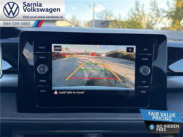 2026 Volkswagen Taos Comfortline Black Edition (Stk: V2633) in Sarnia - Image 17 of 25