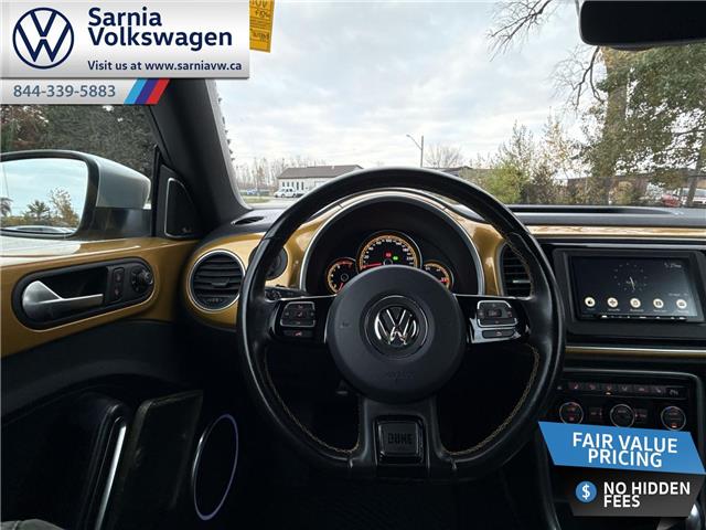 2017 Volkswagen Beetle 1.8 TSI Dune (Stk: VU1600) in Sarnia - Image 13 of 23