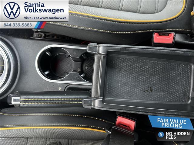 2017 Volkswagen Beetle 1.8 TSI Dune (Stk: VU1600) in Sarnia - Image 19 of 23