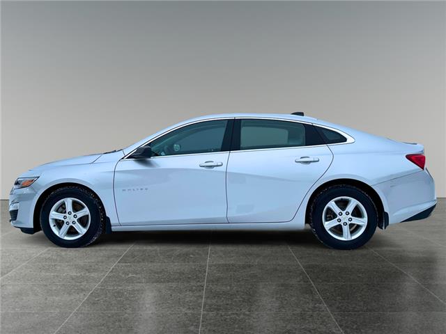 2022 Chevrolet Malibu LS (Stk: P40419C) in Saskatoon - Image 2 of 15