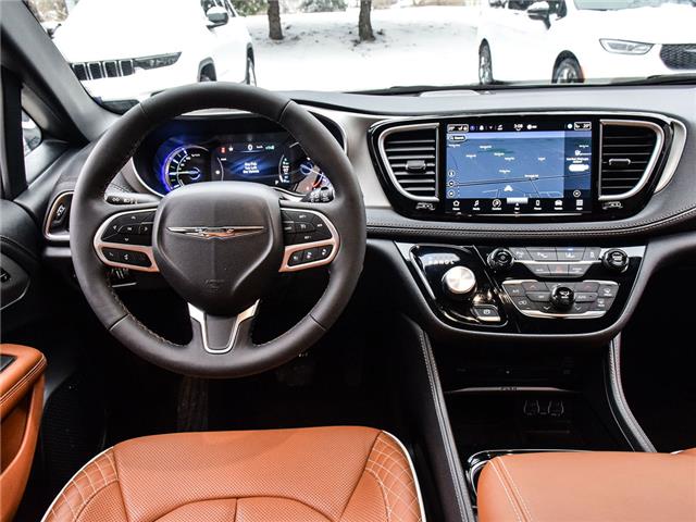 2024 Chrysler Pacifica Hybrid Pinnacle (Stk: 24-0101) in Toronto - Image 18 of 31