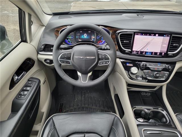 2022 Chrysler Pacifica Hybrid LIMITED HYBRID | PANO ROOF | NAVI | HEATED LEATHER (Stk: R12457A) in St. Catharines - Image 5 of 33