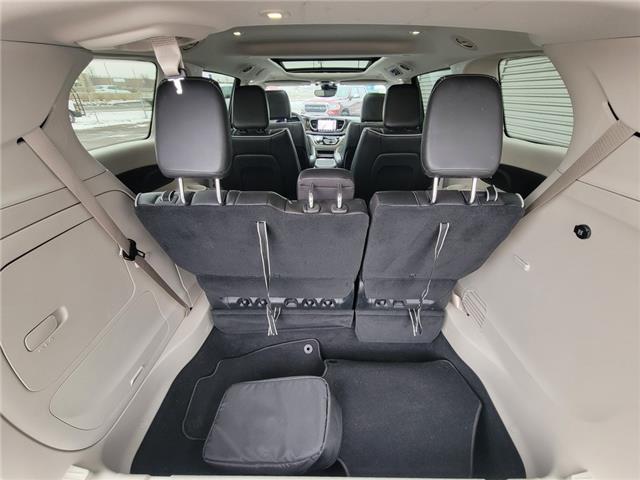 2022 Chrysler Pacifica Hybrid LIMITED HYBRID | PANO ROOF | NAVI | HEATED LEATHER (Stk: R12457A) in St. Catharines - Image 25 of 33