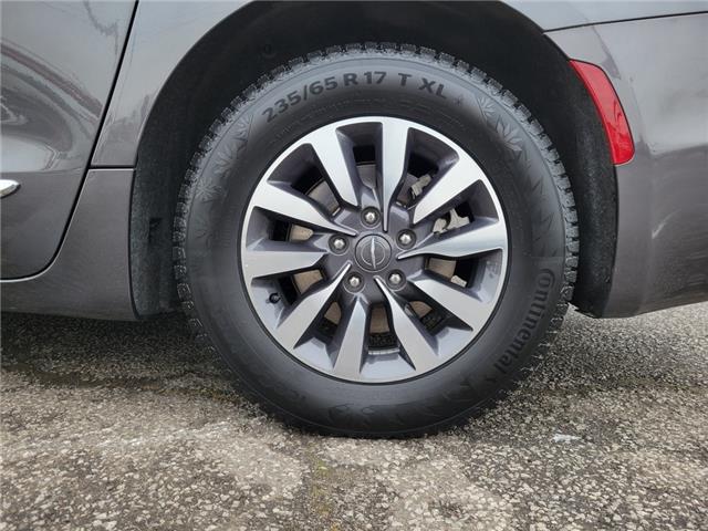 2022 Chrysler Pacifica Hybrid LIMITED HYBRID | PANO ROOF | NAVI | HEATED LEATHER (Stk: R12457A) in St. Catharines - Image 30 of 33