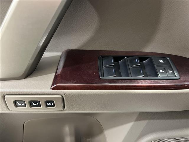 2016 Lexus GX 460  (Stk: 14T1744A) in Markham - Image 14 of 30