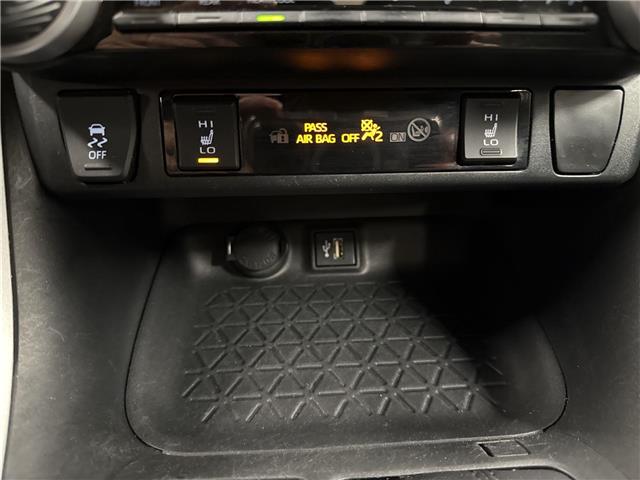 2023 Toyota RAV4 Hybrid XLE (Stk: 11105586A) in Markham - Image 16 of 32