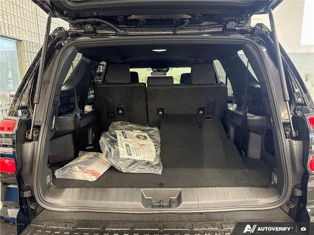 2025 Toyota 4Runner Base (Stk: 164663) in London - Image 12 of 26