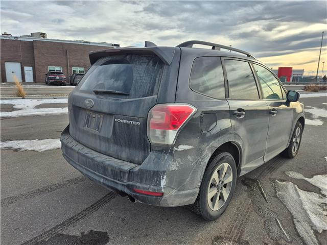 2018 Subaru Forester Touring (Stk: 300237) in Lethbridge - Image 5 of 10 2018 Subaru Forester Touring (Stk: 300237) in Lethbridge - Image 5 of 10
