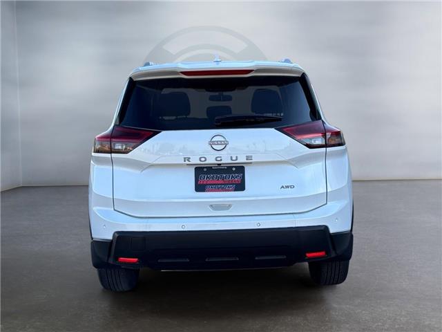 2025 Nissan Rogue SV Moonroof (Stk: 16075) in Okotoks - Image 4 of 15