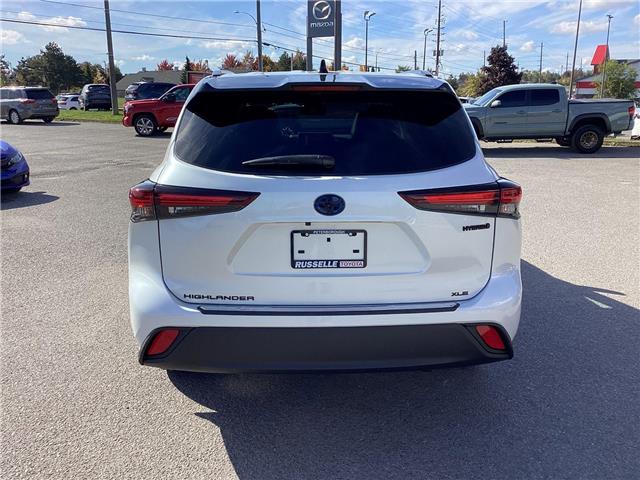 2024 Toyota Highlander Hybrid XLE (Stk: 25443A) in Peterborough - Image 4 of 26